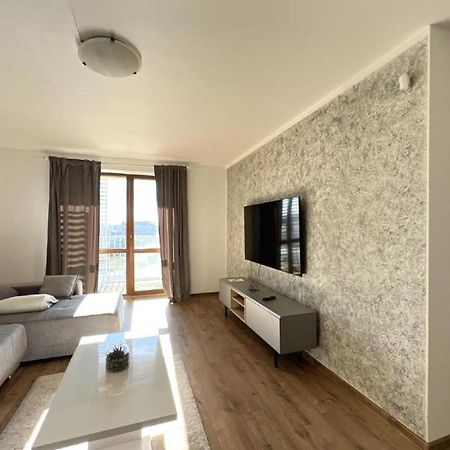 2 room Apartment - v blízkosti Nízkych Tatier, Apartmány Liptov Liptovský Mikuláš Exterior foto