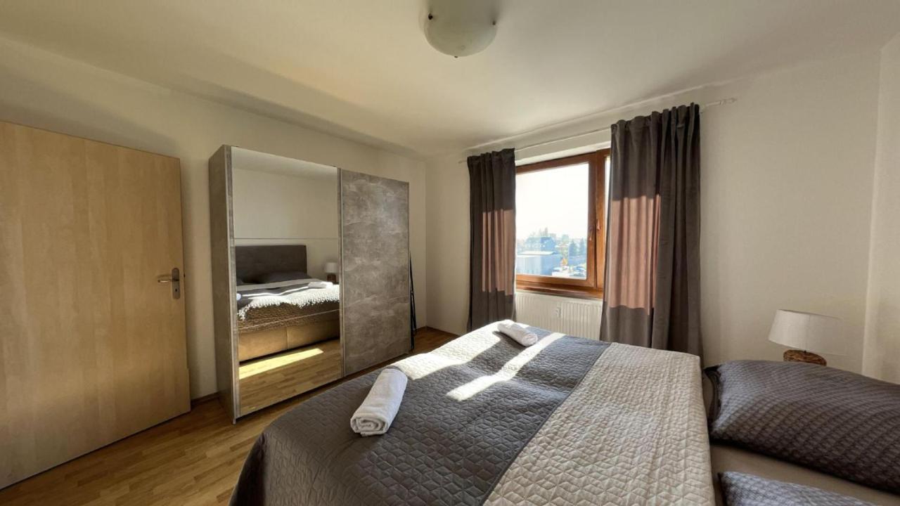 2 room Apartment - v blízkosti Nízkych Tatier, Apartmány Liptov Liptovský Mikuláš Exterior foto