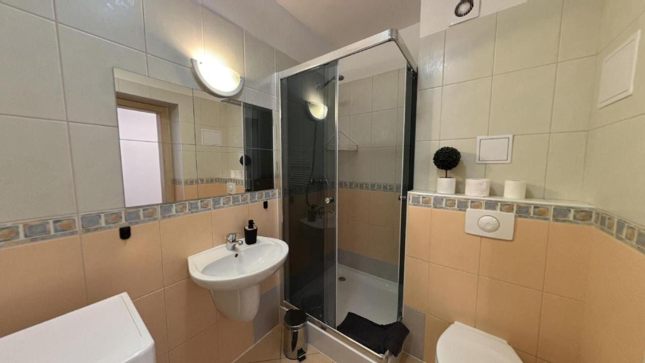 2 room Apartment - v blízkosti Nízkych Tatier, Apartmány Liptov Liptovský Mikuláš Exterior foto